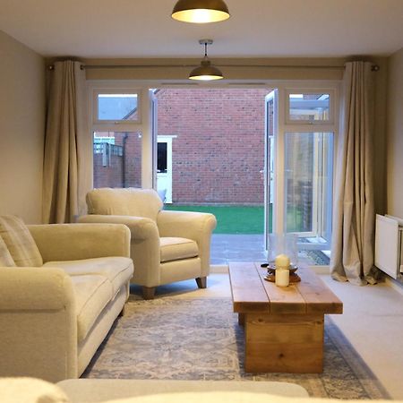 Luxury 6-Bedroom House 5 Minutes From Bicester Village Shopping Outlet Честертон Экстерьер фото