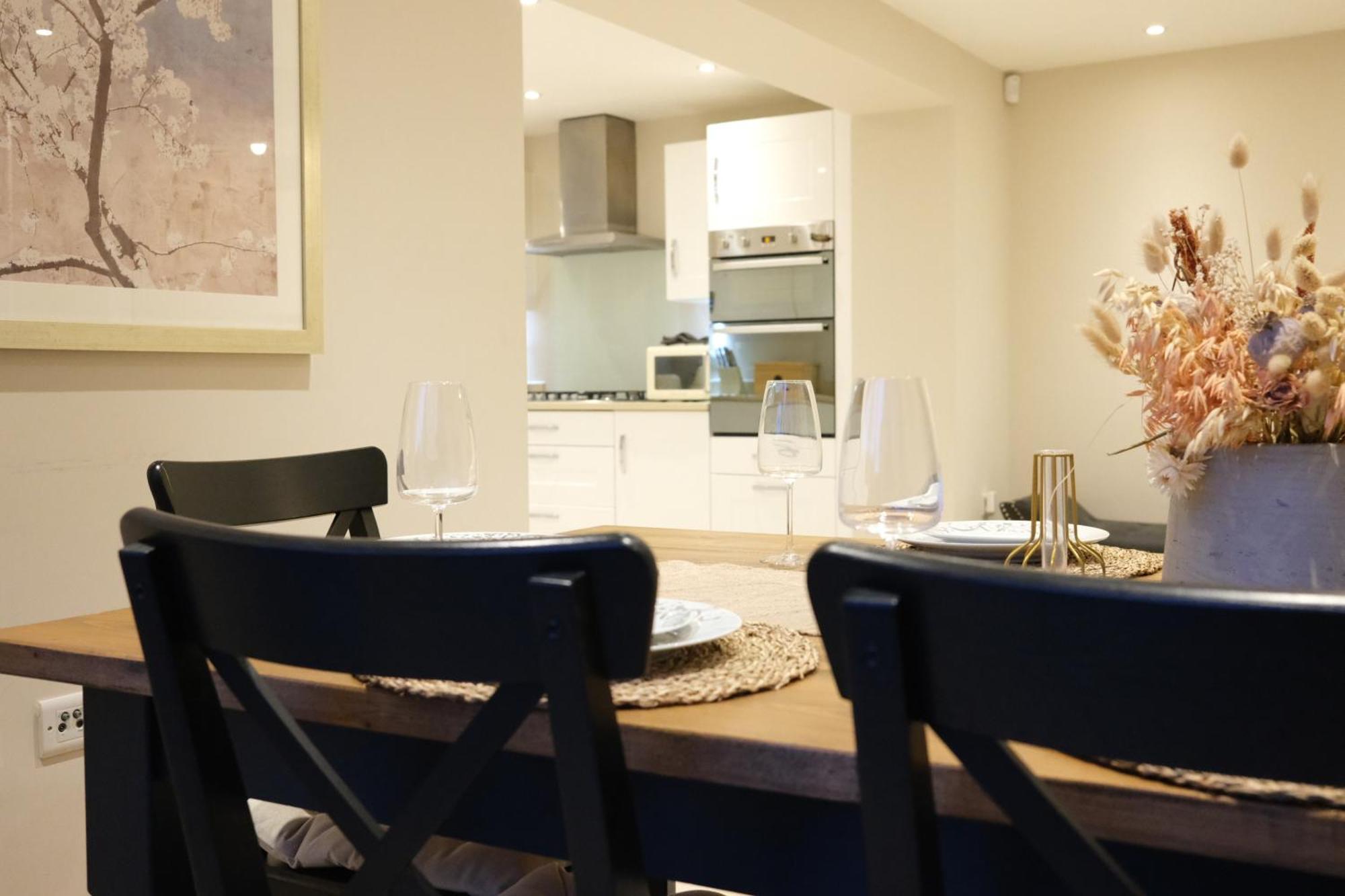 Luxury 6-Bedroom House 5 Minutes From Bicester Village Shopping Outlet Честертон Экстерьер фото