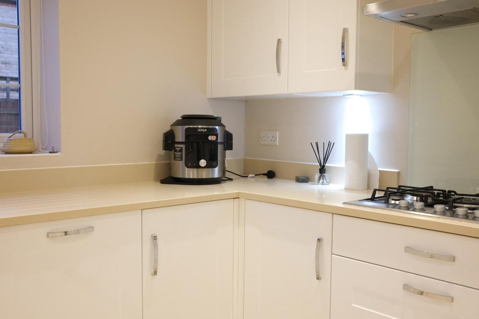 Luxury 6-Bedroom House 5 Minutes From Bicester Village Shopping Outlet Честертон Экстерьер фото